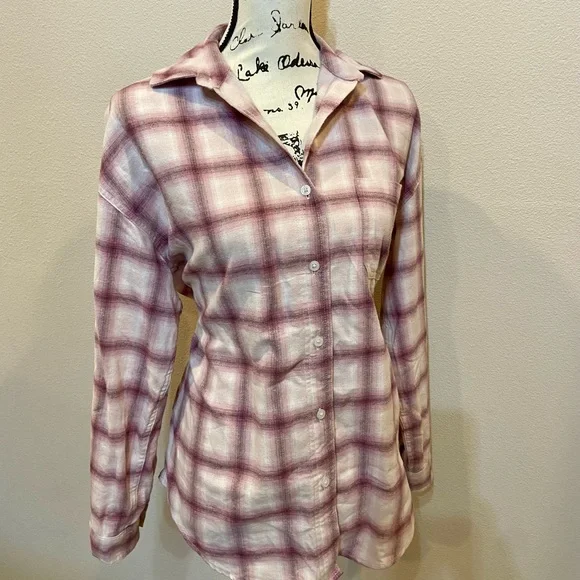Aeropostale Plaid Flannel Button Up Down Collared Shirt Oversized Soft Pink XS - Picture 1 of 7